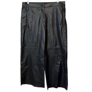 Marc Cain Faux Leather Crop Pants Size 3/8